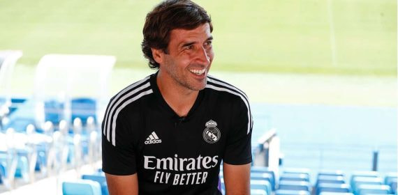 Raúl, en el Santiago Bernabéu.
