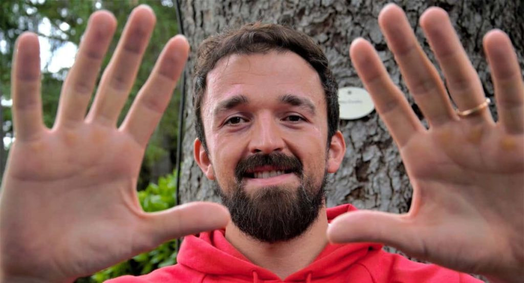 Sertaç Şanlı, ya exjugador del Barça.