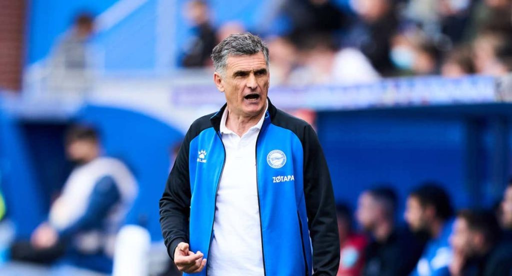 Mendilibar en su etapa como entrenador del Alavés.