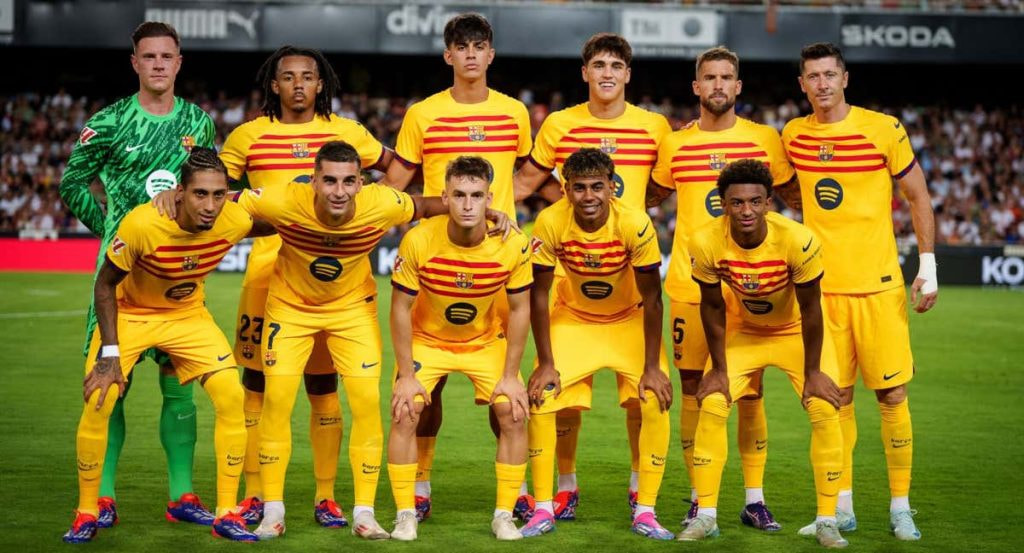 Este fue el equipo titular ante el Valencia en el primer partido de Liga.