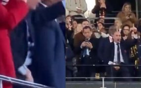 Luis Rubiales celebra en el palco de autoridades durante la final del Mundial femenino