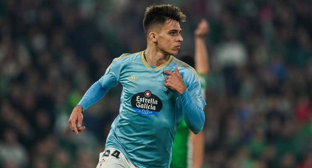 Gabri Veiga celebra un gol con el Celta esta temporada.