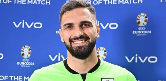 Mamardashvili tras ser MVP en un partido de la Eurocopa.