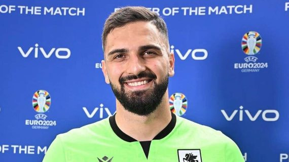 Mamardashvili tras ser MVP en un partido de la Eurocopa.