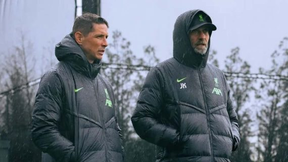 Torres y Klopp durante una sesión de entrenamiento.