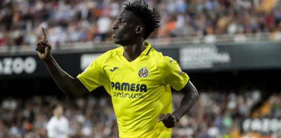 Nico Jackson celebra un gol con el Villarreal.