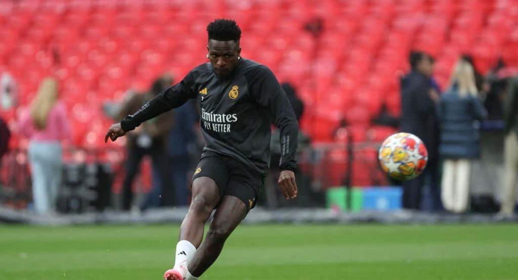 Vinicius, durante el entrenamiento de ayer en Wembley.