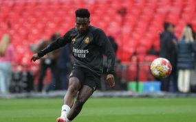 Vinicius, durante el entrenamiento de ayer en Wembley.