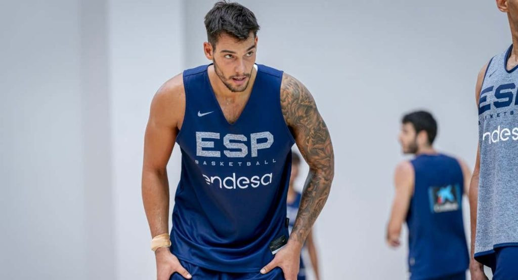 Willy Hernangómez durante uno de los primeros entrenamientos de la Selección.