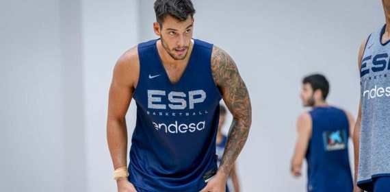 Willy Hernangómez durante uno de los primeros entrenamientos de la Selección.