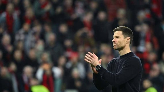 Xabi Alonso, en un partido con el Leverkusen.