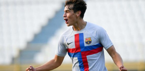 Marc Guiu tras marcar un gol con el juvenil blaugrana.