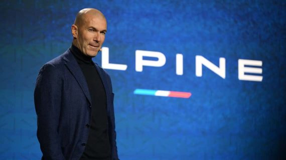 Zidane, durante un evento de Alpine, marca de la que es embajador.