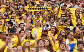 Parte de la afición colombiana durante su partido de octavos de final ante Suiza en el Mundial 2026.