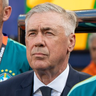 Retrato de Carlo Ancelotti