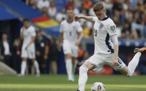 Cole Palmer, en acción en un partido entre Inglaterra y Andorra en 2025.