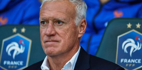 Didier Deschamps, seleccionador de Francia, en el banquillo durante el Mundial 2026
