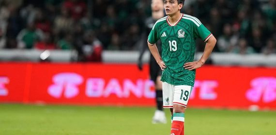 Gilberto Mora, dorsal 19 de la selección de México, el jugador más joven del Mundial 2026