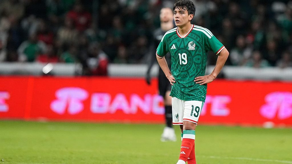 Gilberto Mora, dorsal 19 de la selección de México, el jugador más joven del Mundial 2026