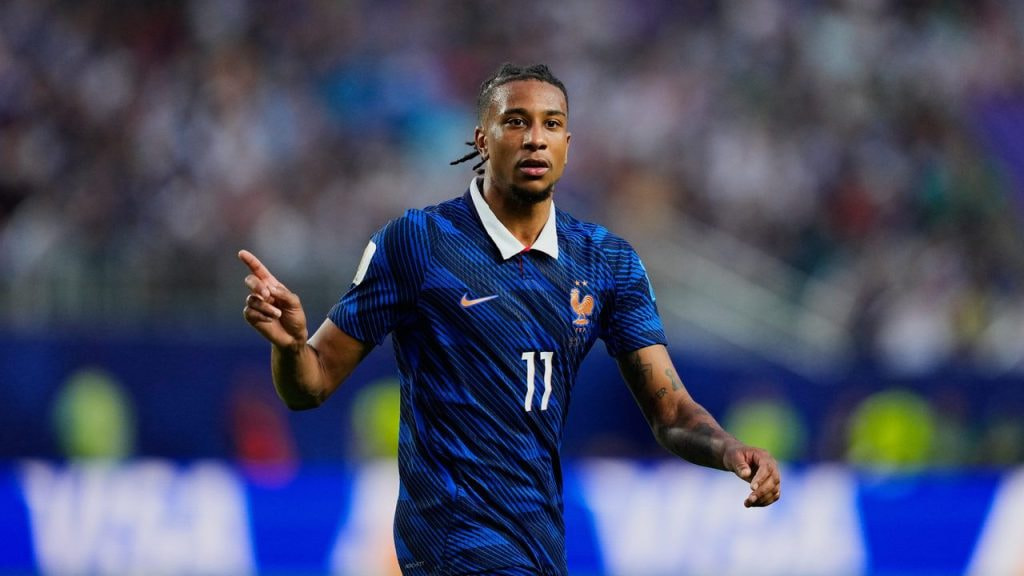 Michael Olise durante el partido de fase de grupos del Mundial 2026 entre Francia e Irak.