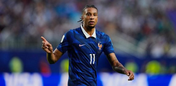 Michael Olise durante el partido de fase de grupos del Mundial 2026 entre Francia e Irak.
