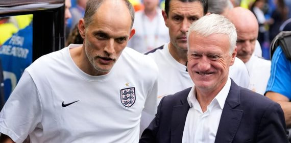 Thomas Tuchel y Didier Deschamps posan justo antes del partido por el tercer y cuarto puesto del Mundial 2026.