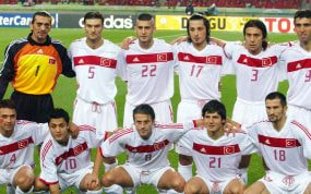 La alineación de la selección de Turquía en el partido por el tercer y cuarto puesto del Mundial 2002.