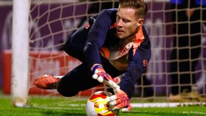 Ter Stegen se refugia en el Ajax de Míchel
