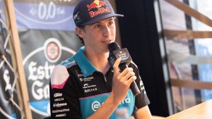 Máximo Quiles manda en Moto3 con 104 puntos de renta