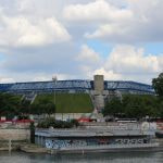 El Accor Arena de París visto desde el Sena, sede del UFC París en el que debuta Fabià Sintes