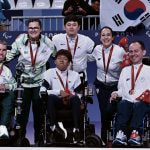 Integrantes de los equipos de boccia de Corea del Sur, Australia y Grecia durante los Juegos Paralímpicos de 2024.