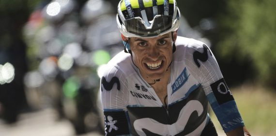 Enric Mas aprieta los dientes durante la escapada de la decimosexta etapa del Tour de Francia camino del Mont Ventoux