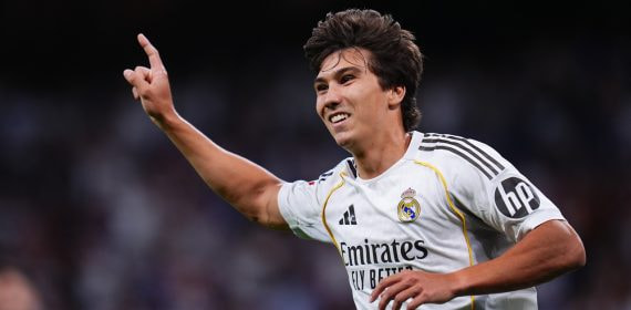 Gonzalo García celebra el último gol anotado con el Real Madrid ante el Athletic Club en un partido de Liga.