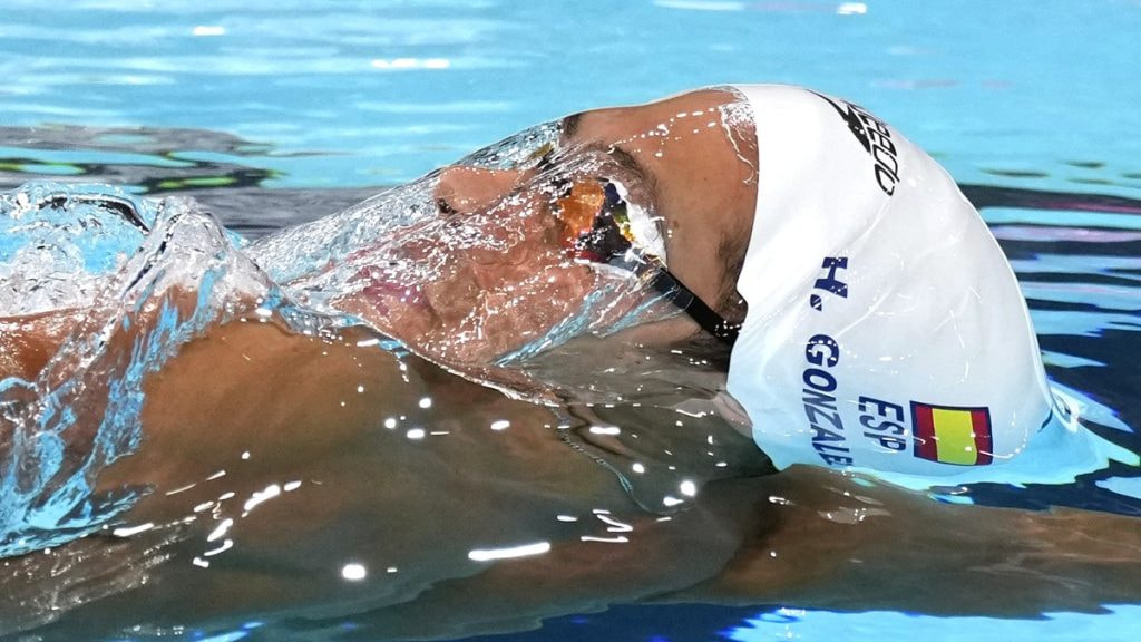 Hugo González de Oliveira compite en una serie de los 200 metros espalda en unos Juegos Olímpicos