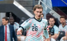 Mika Godts, nuevo-fichaje PSG
