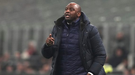 El mítico Patrick Vieira toma las riendas de Senegal