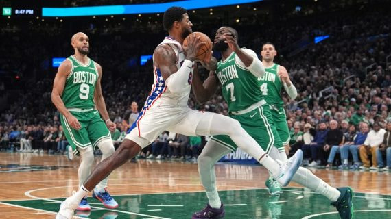Los Celtics traspasan a Jaylen Brown a Filadelfia por Paul George y cierran una era de 530 victorias