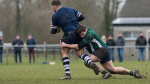 El placaje baja a la cintura en el rugby de tu barrio
