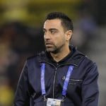Xavi Hernández dirigiendo un partido durante su etapa en el Al-Sadd de la liga de Catar.