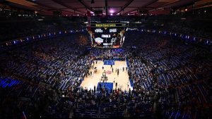 La NBA abre con LeBron en el Madison la noche en que los Knicks cuelgan su primer banner desde 1973