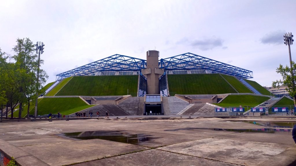 Vista exterior del Accor Arena de París, el pabellón que acoge la velada de la UFC