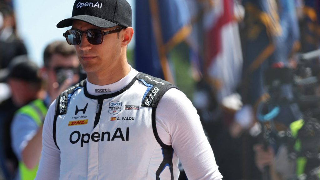 Álex Palou, con el mono de Chip Ganassi Racing, en la presentación de pilotos del Gran Premio de Washington