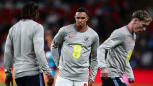 La eterna reválida de Alexander-Arnold en la selección
