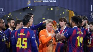 El Barça defiende en Egipto su título de campeón del mundo de clubes, con Nielsen ahora en el Veszprém