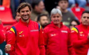 David Ferrer celebra uno de los puntos individuales conseguidos por el equipo español durante la serie en Chile de la Copa Davis 2026.