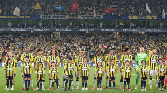 El Fenerbahçe vuelve a Champions y tiene un objetivo: destronar al Galatasaray