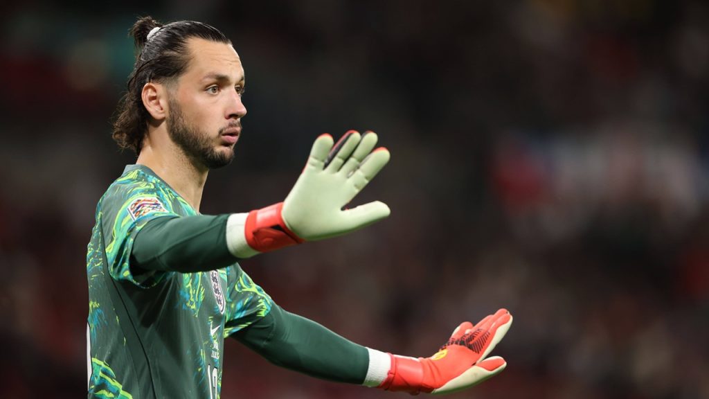 James Trafford durante el partido entre Inglaterra y España disputado en Wembley y correspondiente a la Nations League 2026/27.