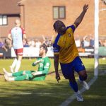Jose Sani celebra un gol con el Berkhamsted FC de Non-League, su último equipo antes de ser fichado por el Fulham este pasado verano.