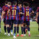 Los futbolistas del FC Barcelona celebran uno de los tantos conseguidos en la goleada por 7-2 ante el Racing de Santander en LaLiga 2026/27.