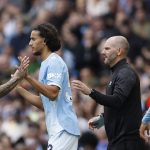Ayyoub Bouaddi sale al campo en sustitución de Enzo Fernández en la victoria del Manchester City ante el Coventry en la Premier League 2026/27.